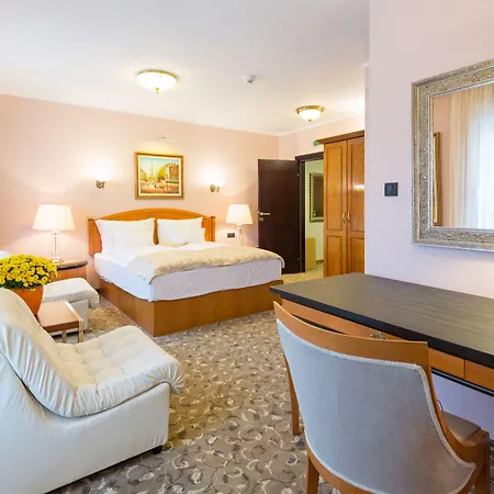 Hotel Sterling Garni Belgrade