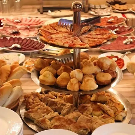 Hotel Sterling Garni