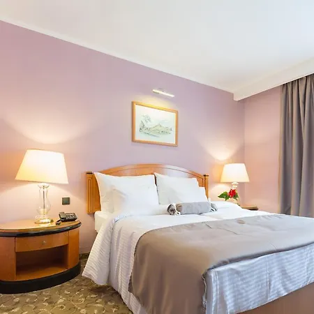 Sterling Garni Belgrade