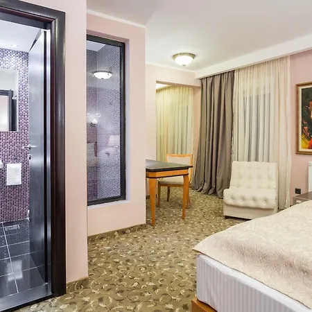 Hotel Sterling Garni