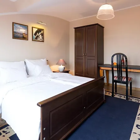 Sterling Garni Hotel Belgrade