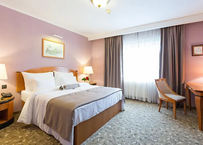 Hotel Sterling Garni